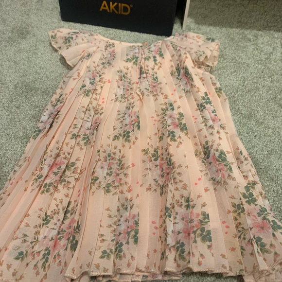 Baby Gap Pleated Floral Toddler Dress - Picture 5 of 6